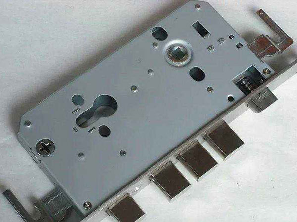 华容24小时上门开锁公司